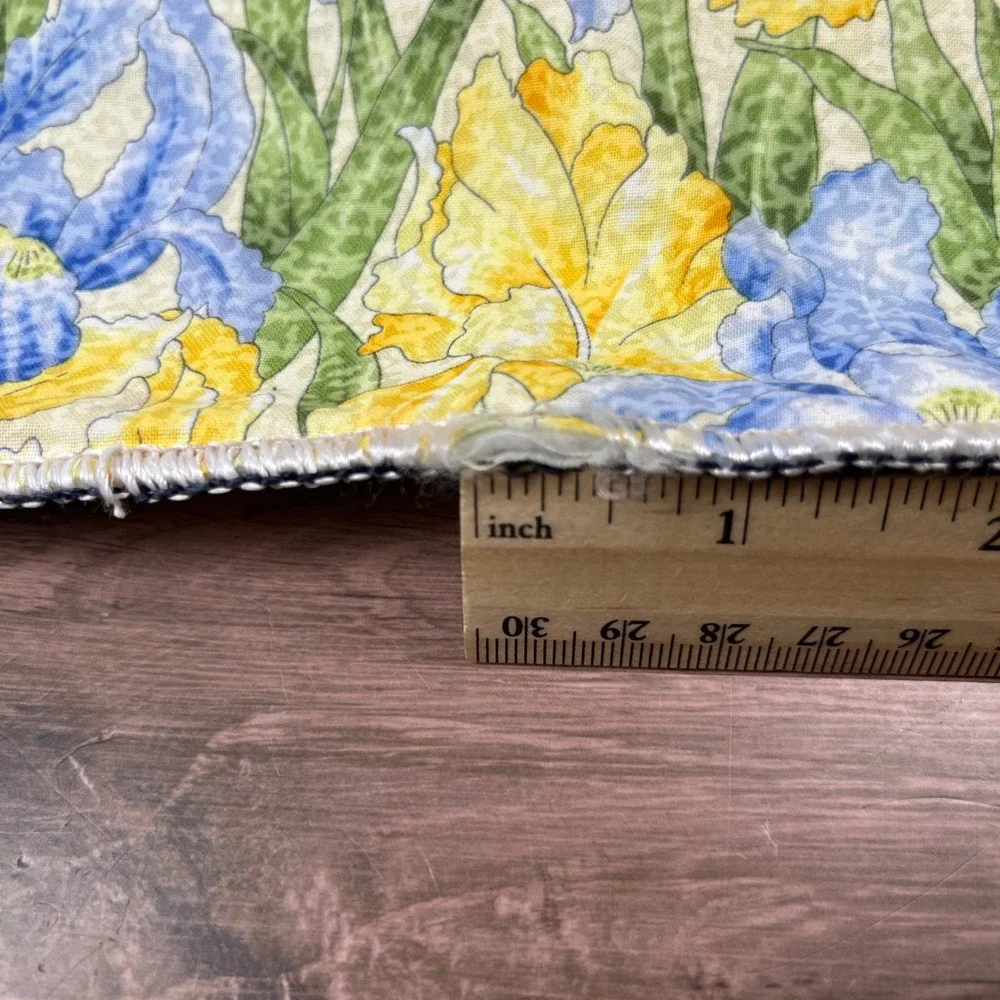 Handmade Placemats Yellow Blue Reversible Floral Iris Oval Quilted Set of 2